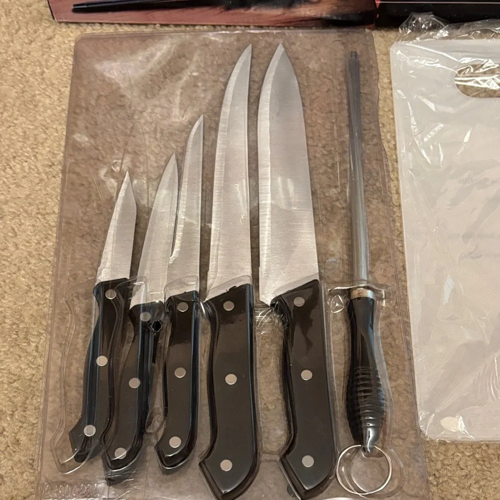 KüchenStolz 6-Piece Cutlery Set with Cutting Board